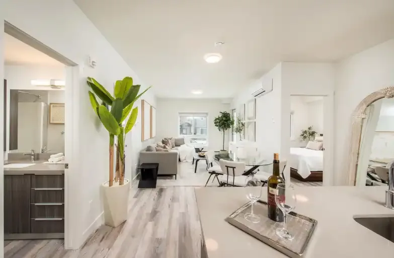 Henday Suites