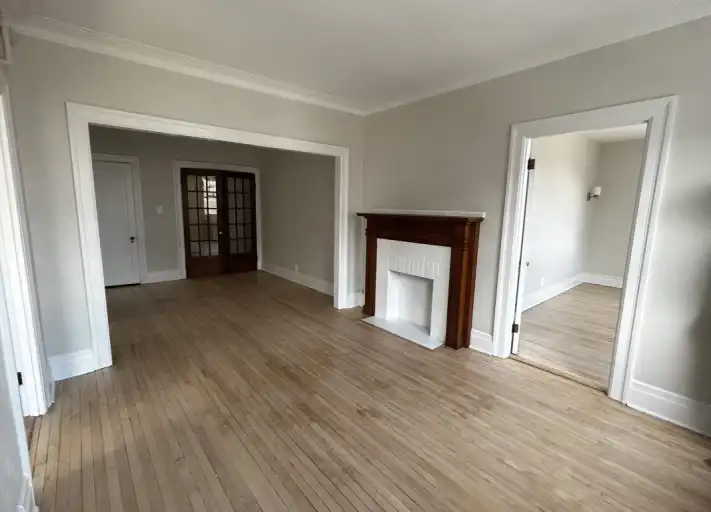 418 Claremont