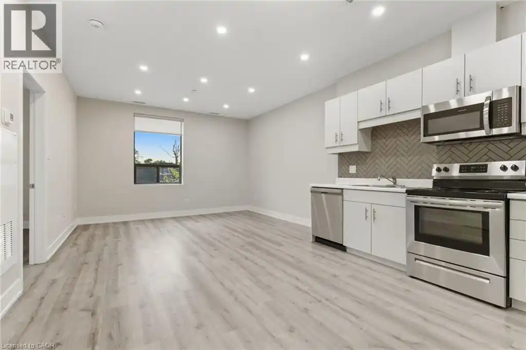 2668 BINBROOK Road Unit# 204