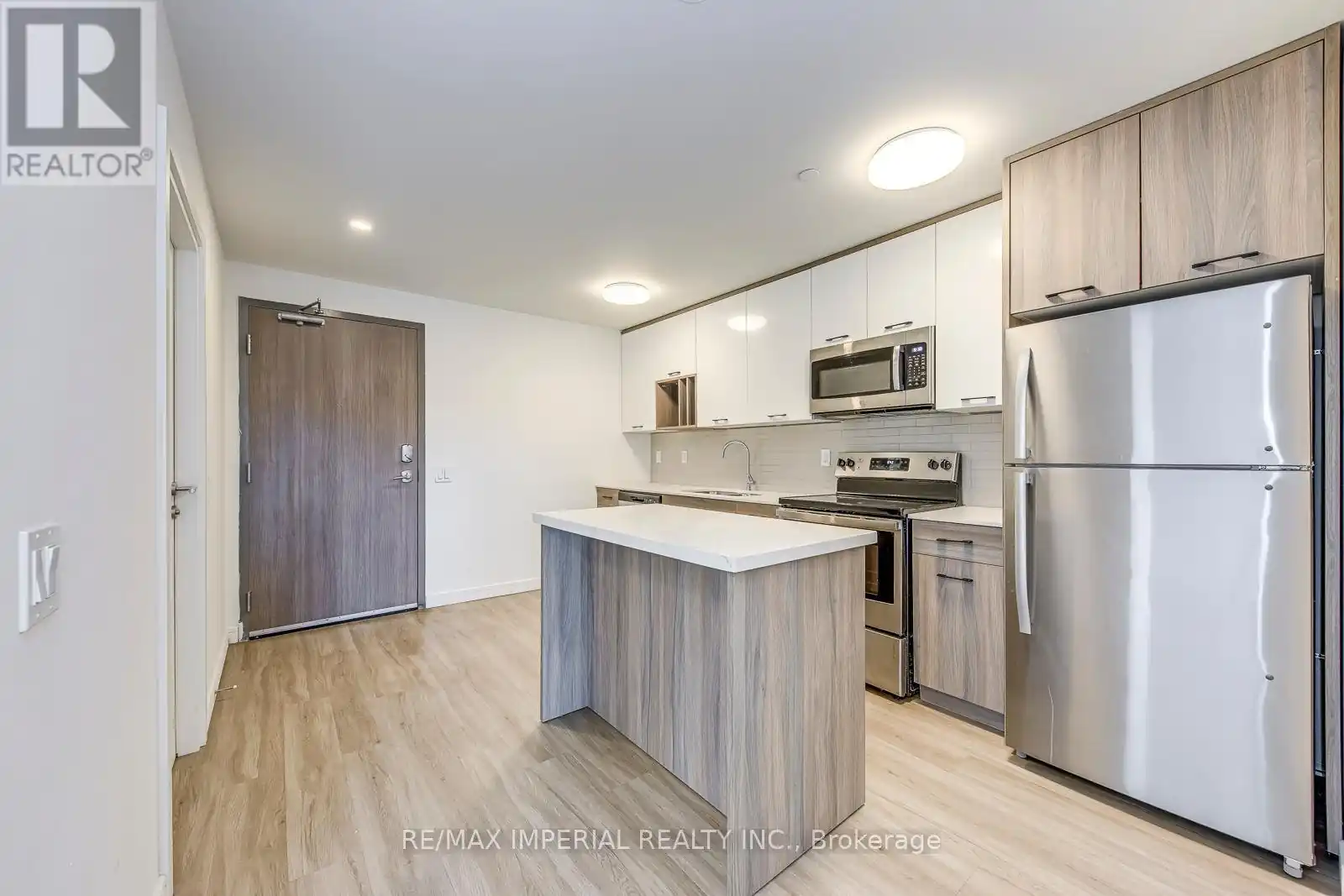 1803 - 49 WALNUT STREET S