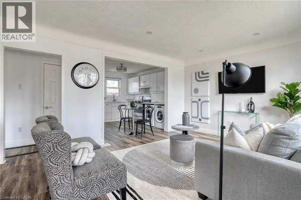 88 EAST 44TH Street - 88 EAST 44TH Street, Hamilton, ON