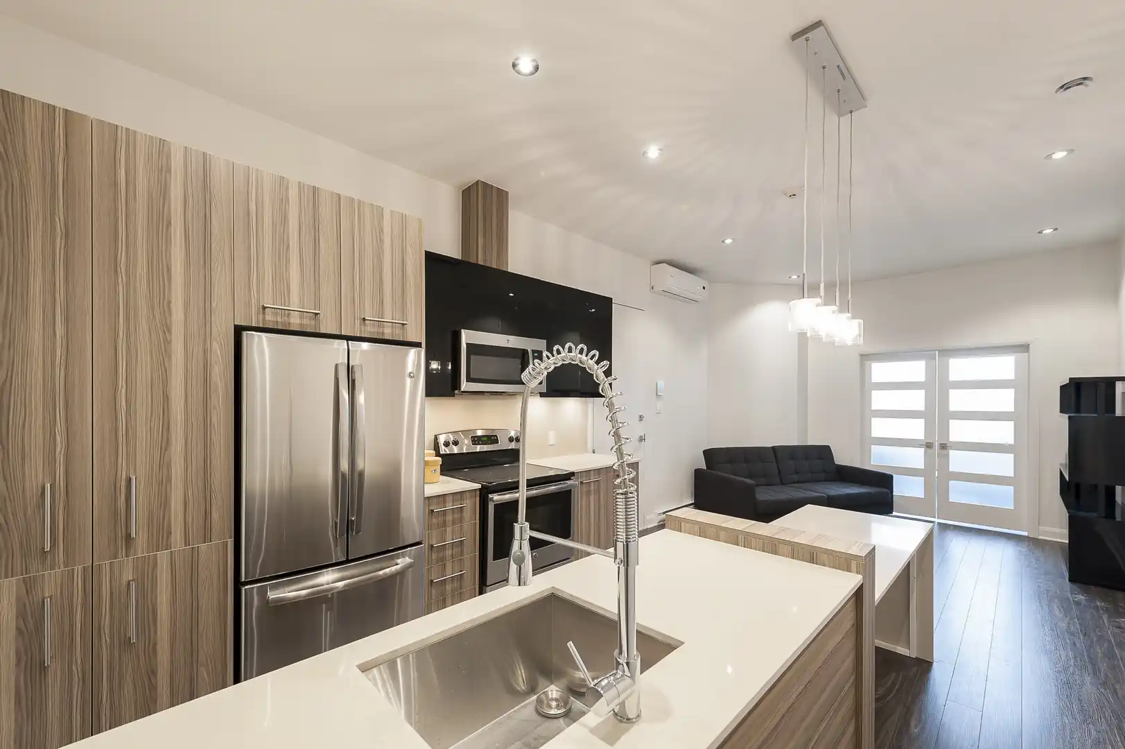 1822 Rue Sainte-Catherine Ouest