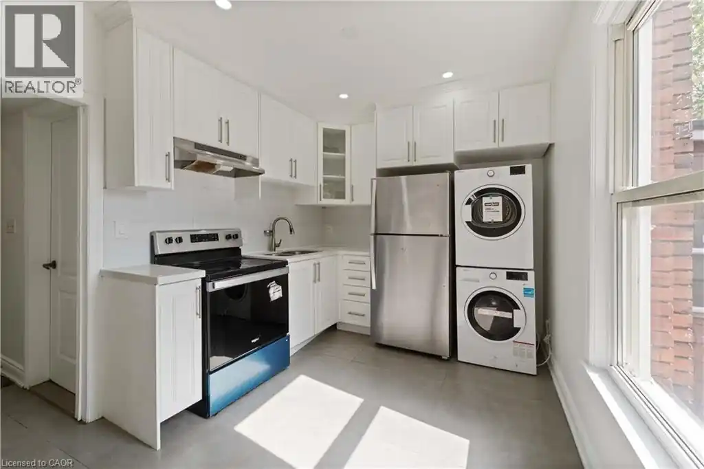 934 BARTON Street E Unit# 2