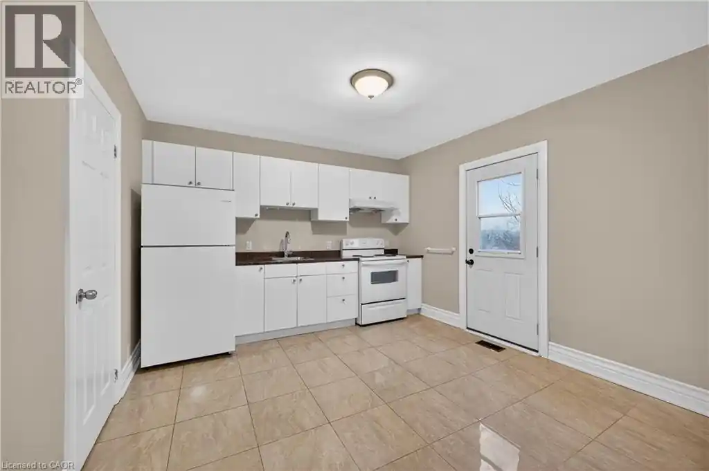 17 SANFORD Avenue S Unit# 2 - 17 SANFORD Avenue, Hamilton, ON