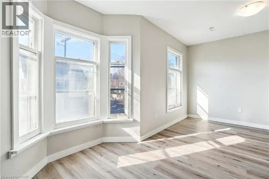 633 WILSON Street Unit# 2