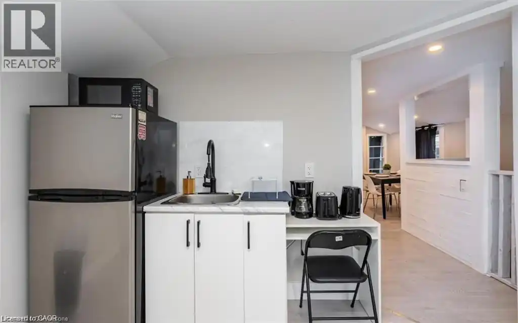 38 INCHBURY Street Unit# 3 - 38 INCHBURY Street, Hamilton, ON