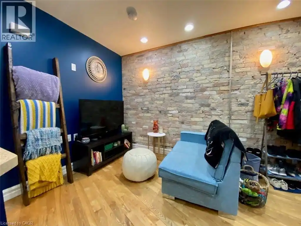 500 COLBORNE Street Unit# 2