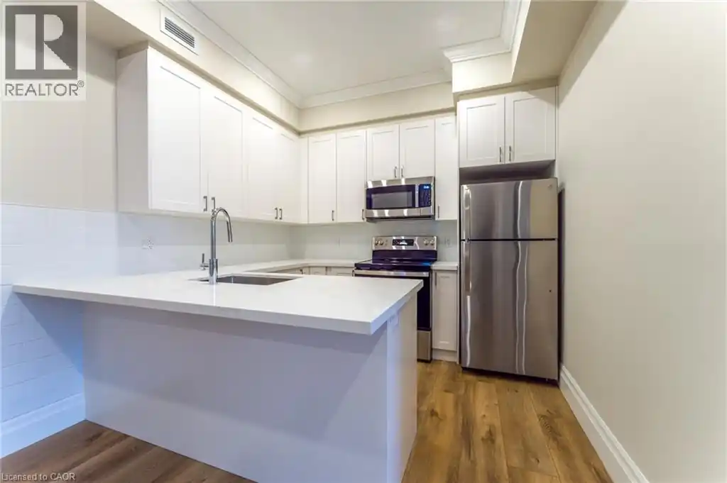 100 CHARLTON Avenue W Unit# 204