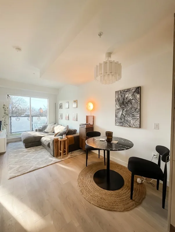 2268 E Broadway, Vancouver, BC
