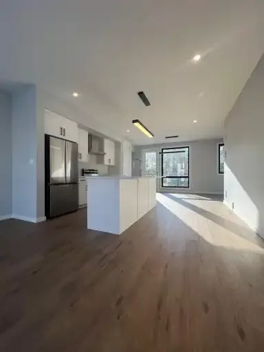 #39 1304 Rutherford Rd SW