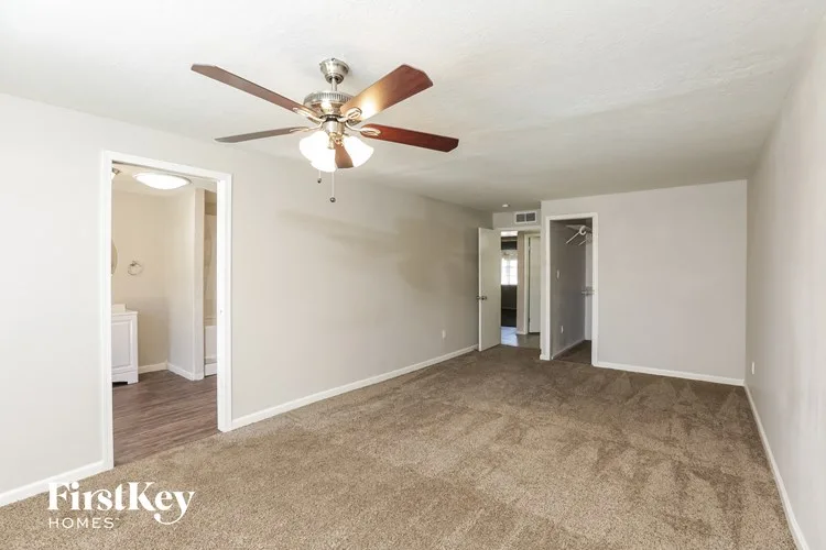 13249 N 14TH Dr Phoenix, AZ 85029