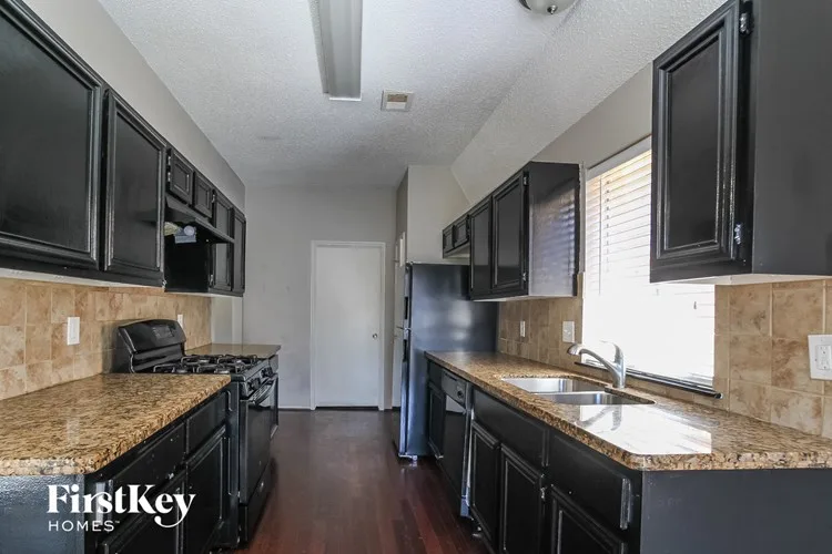 13907 Beckwith Dr Houston, TX 77014