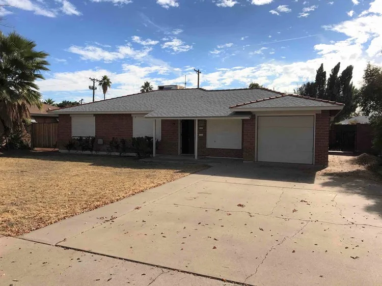 1507 W Berridge Ln Phoenix, AZ 85015