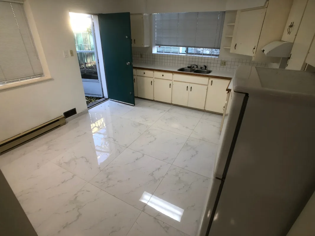 2764 E 54th Ave, Vancouver, BC