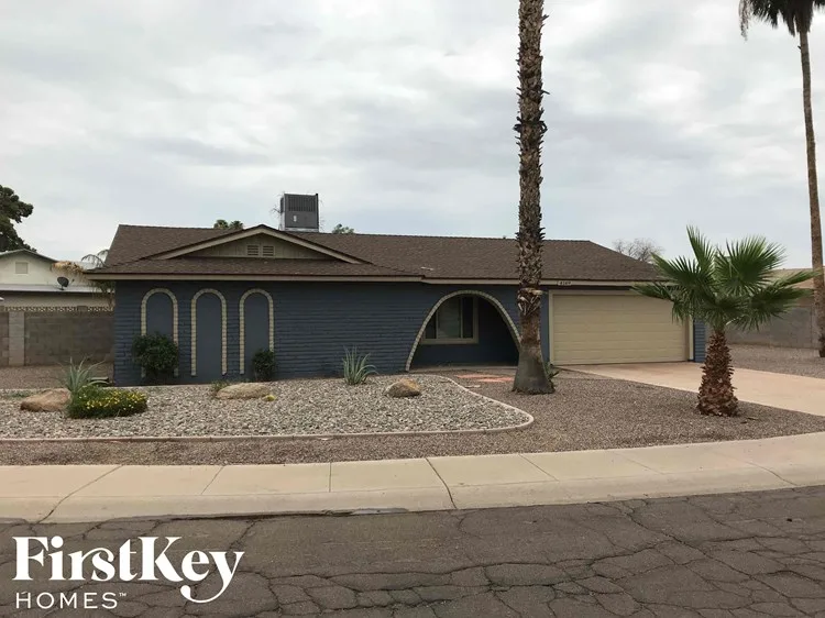 4149 W SHANGRI LA Rd Phoenix, AZ 85029