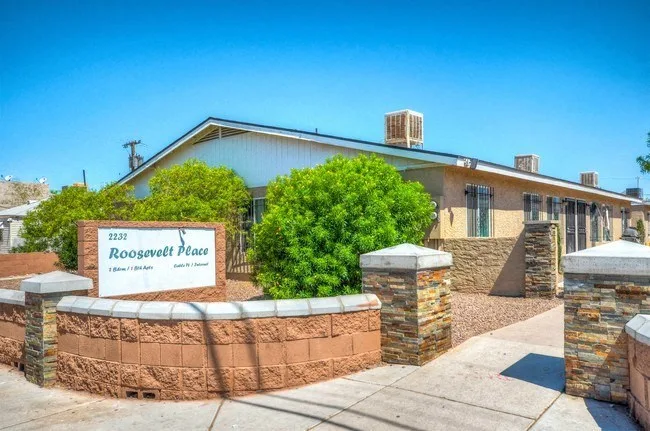 2232 E. Roosevelt St.