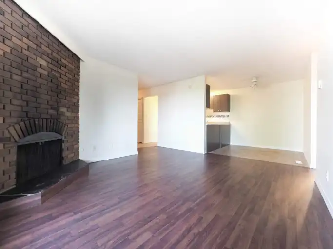 Ermineskin House