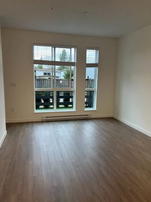 15733 85 Ave, Surrey, BC