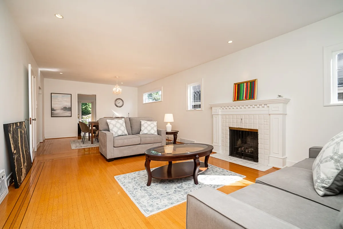 5626 Highbury St, Vancouver, BC