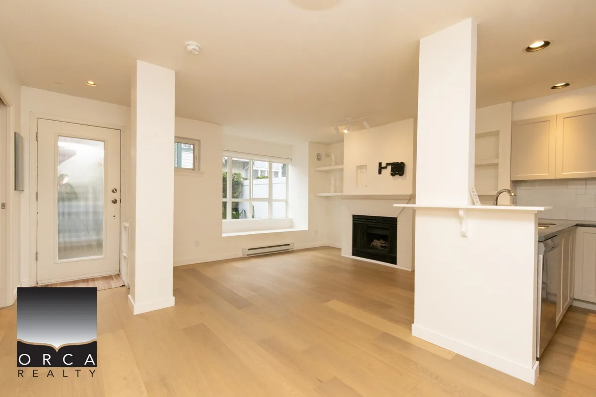7426 Hawthorne Ter, Burnaby, BC
