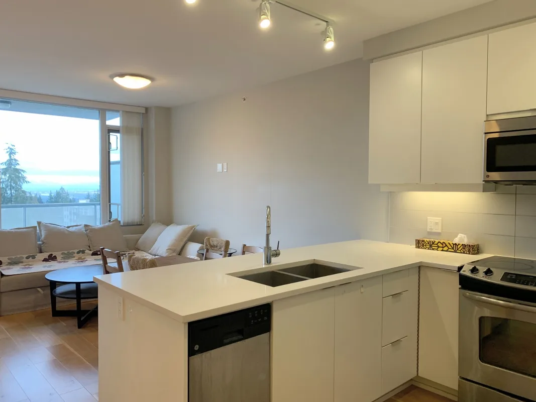 9393 Tower Rd, Burnaby, BC