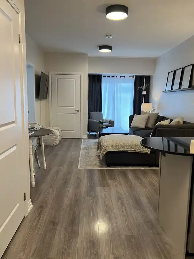 295 Cundles Road East, Barrie, ON - Condo for rent