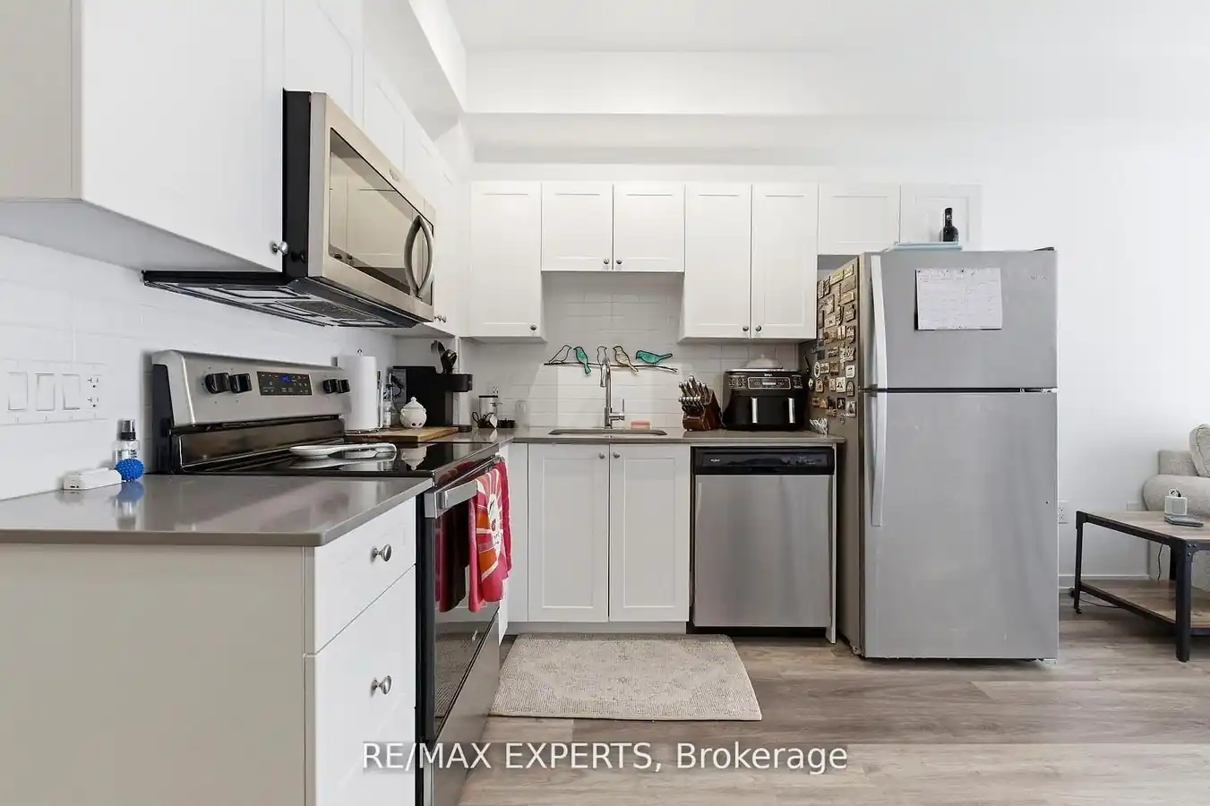 430 Essa Road, Barrie, ON - Condo for rent