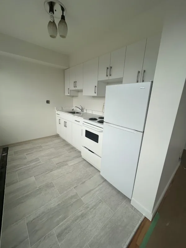 1450 Chestnut St, Vancouver, BC