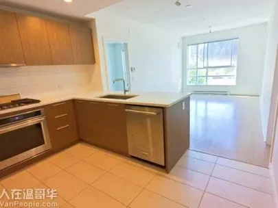 301 - 3462 Ross Dr