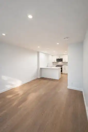 1 Bed | 1 Bath Legal Basement Suite – Chappelle Area, Edmonton