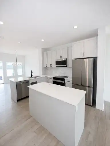 Spacious 3 Bedroom Home in Chapelle Area