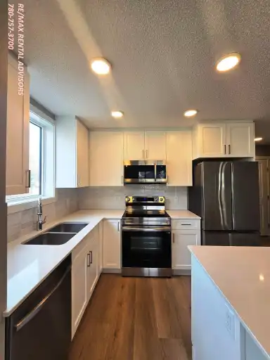 #128 12804 140 Avenue Northwest