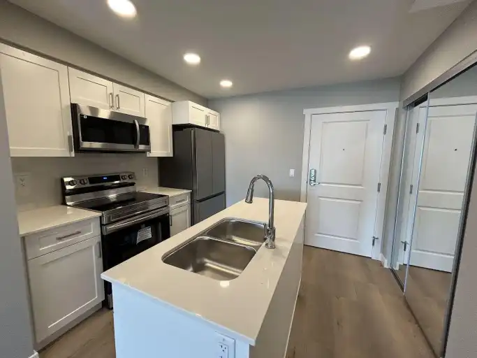 1506 Tamarack Boulevard Northwest 219, Edmonton, Alberta, Canada, T6T 2J5