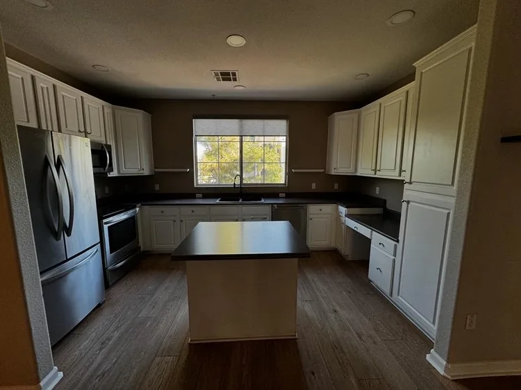 4455 E Paradise VIllage Pkwy. S. #1091