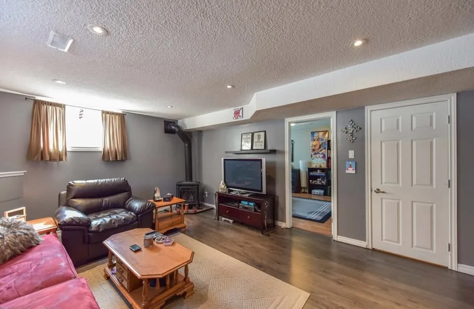 INCLUSIVE Utilities, 2 Bedroom in Victoria Harbour | Long Term Rentals | Barrie | Free local classifieds - Kijiji