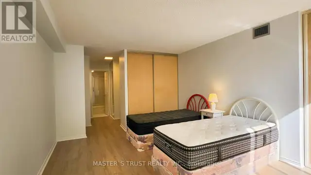 404B - 195 PATRICK STREET Toronto (Kensington-Chinatown), Ontari | Long Term Rentals | City of Toronto | Free local classifieds - Kijiji