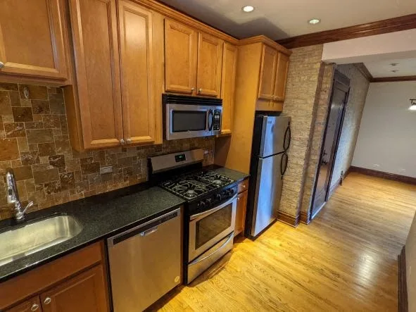 Richmond & Cullom Apartments