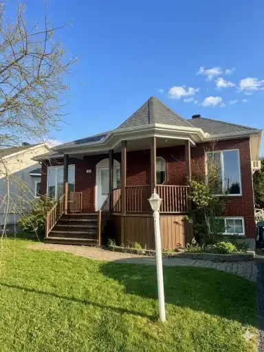 4 Bed 2 Bath In Gatineau