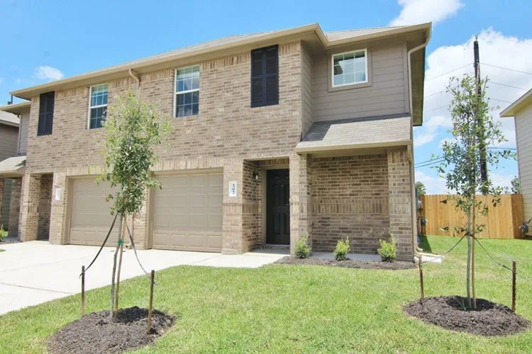 Ashford Point Villas Duplexes