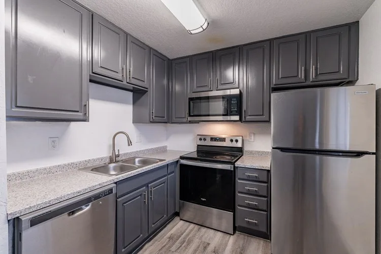 Montecito Apartments