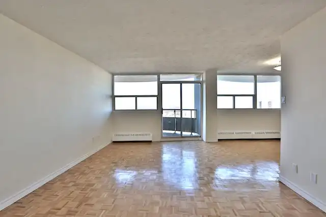 135 Fenelon Drive Toronto