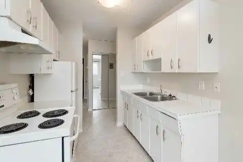 Rainier Suites