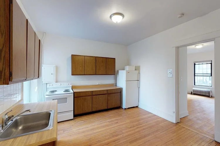 5300-5308 S. Hyde Park Boulevard