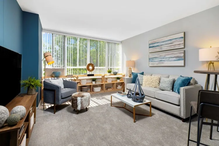 Lake Meadows Apartments