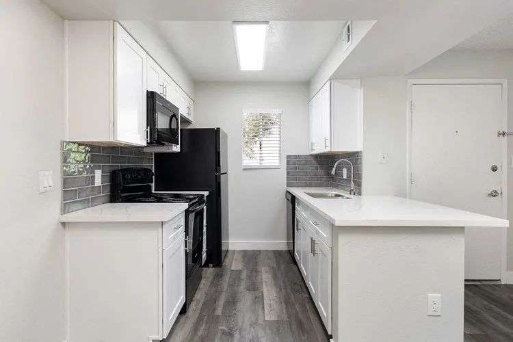 Camelback Cove Apartments