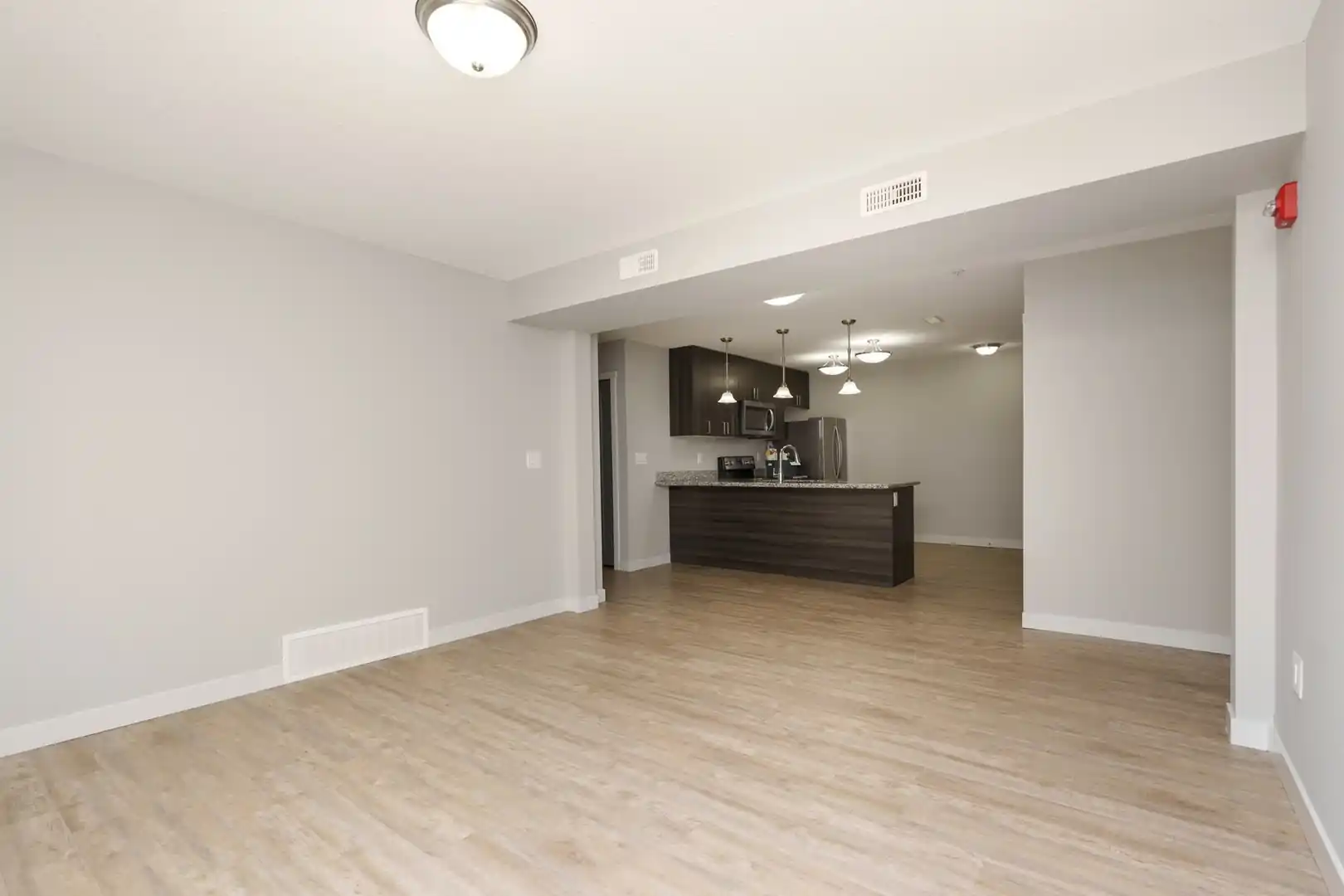 Addison Square Apartments