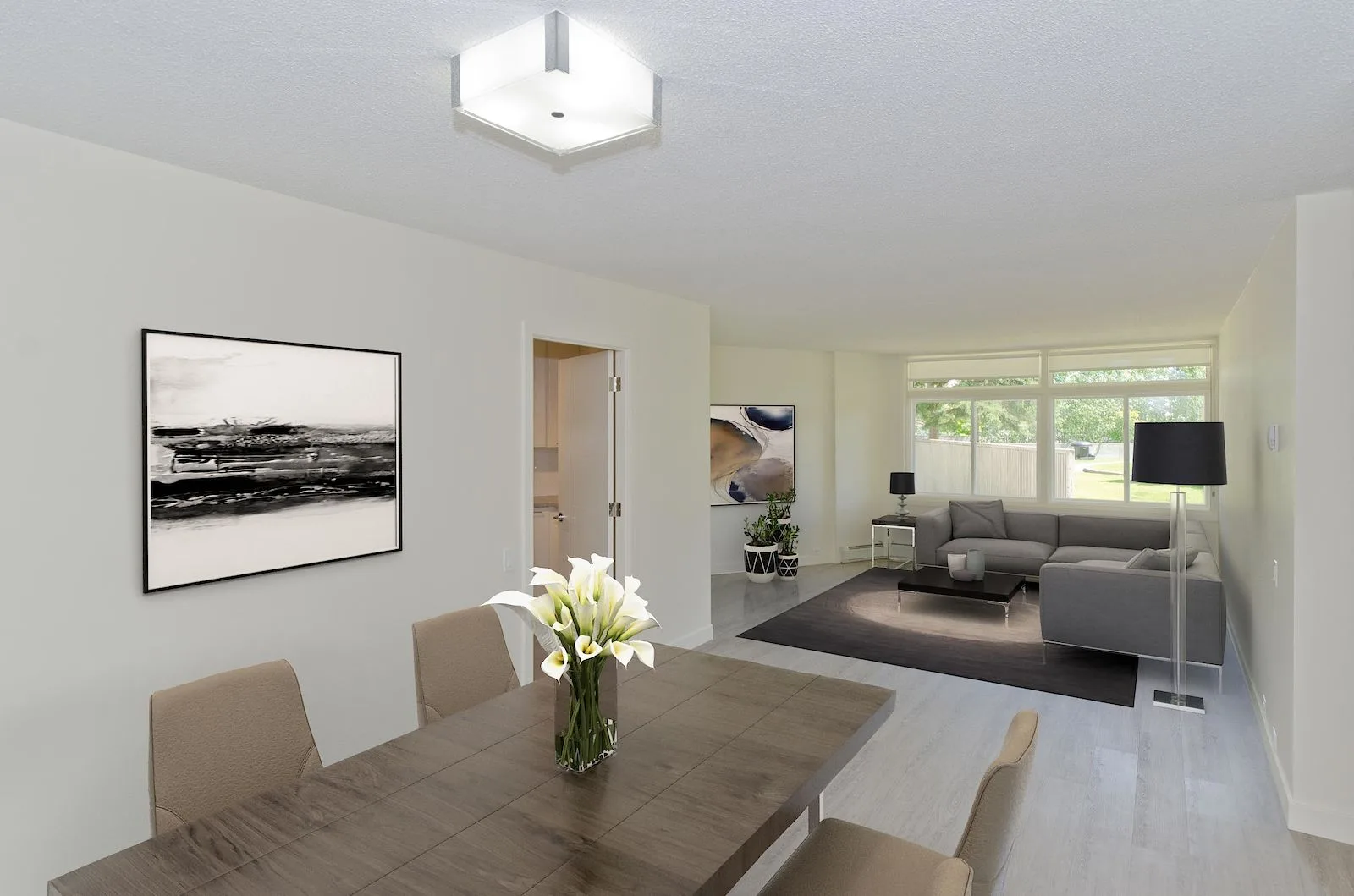 VARSITY SQUARE APARTMENTS â Spacious Suites in Calgaryâs Top Rated Varsity Community