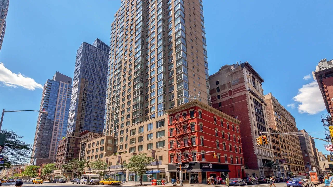 777 6th Avenue