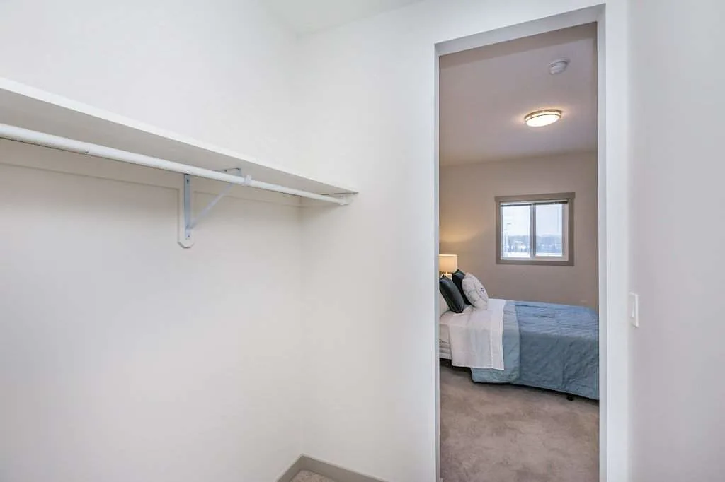 NEW 2 Bedroom Air Conditioned Apartments in NW Edmonton - Millwoods