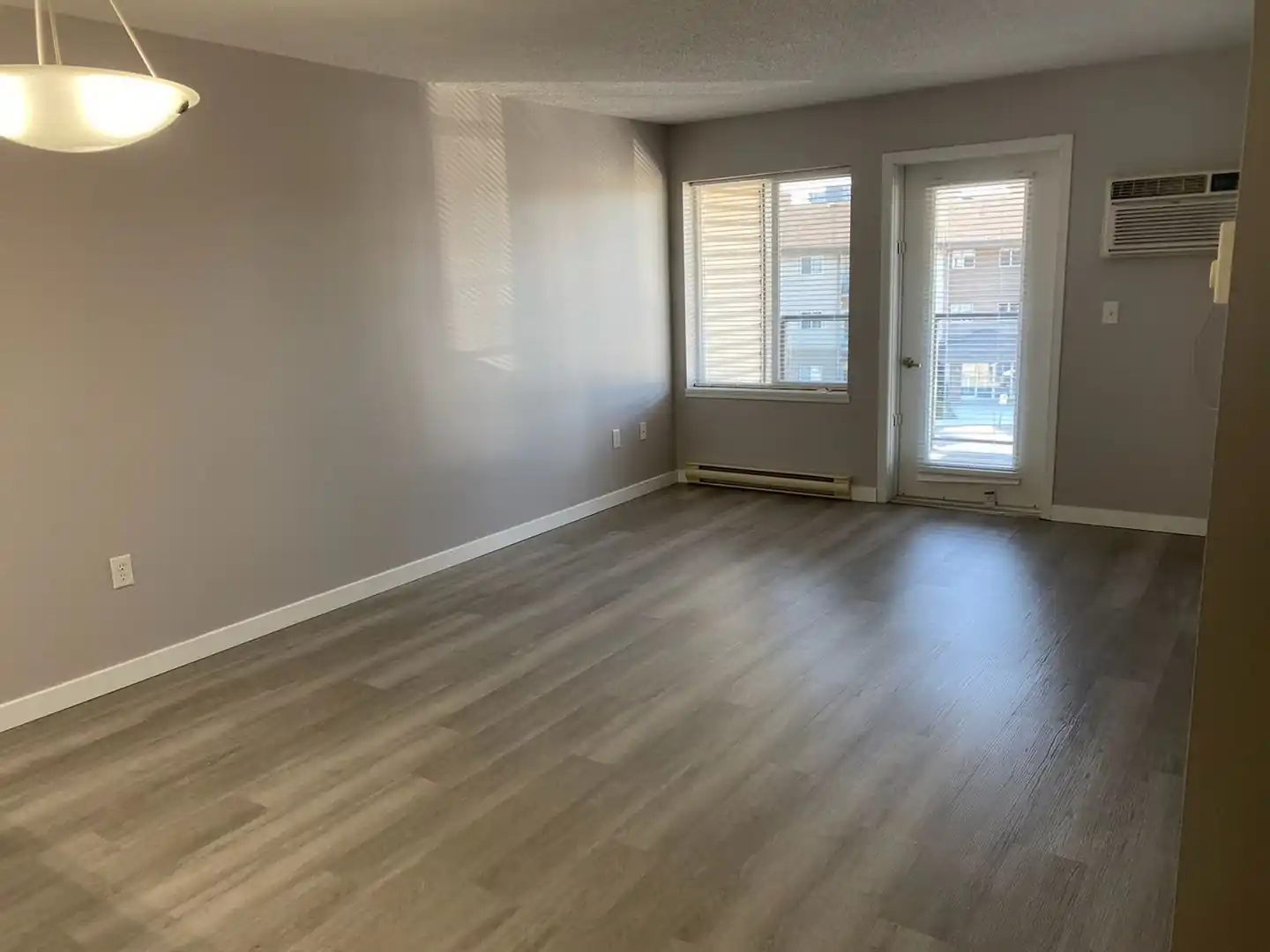 Kenwood Court